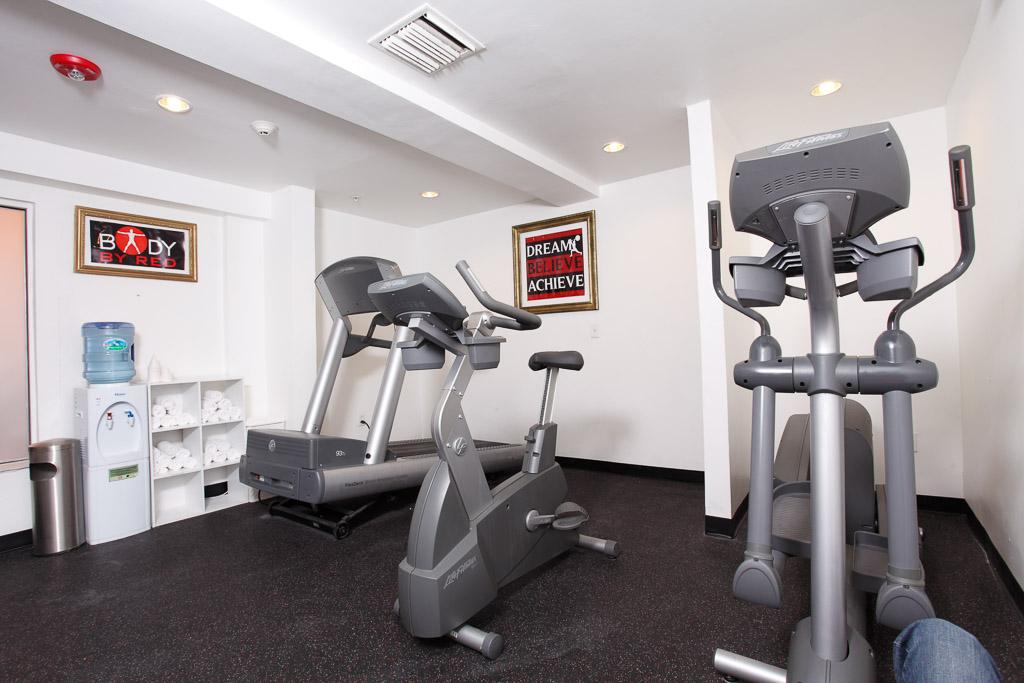 מיאמי ביץ' Red South Beach Hotel מראה חיצוני תמונה